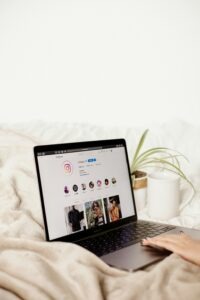 ordinateur instagram